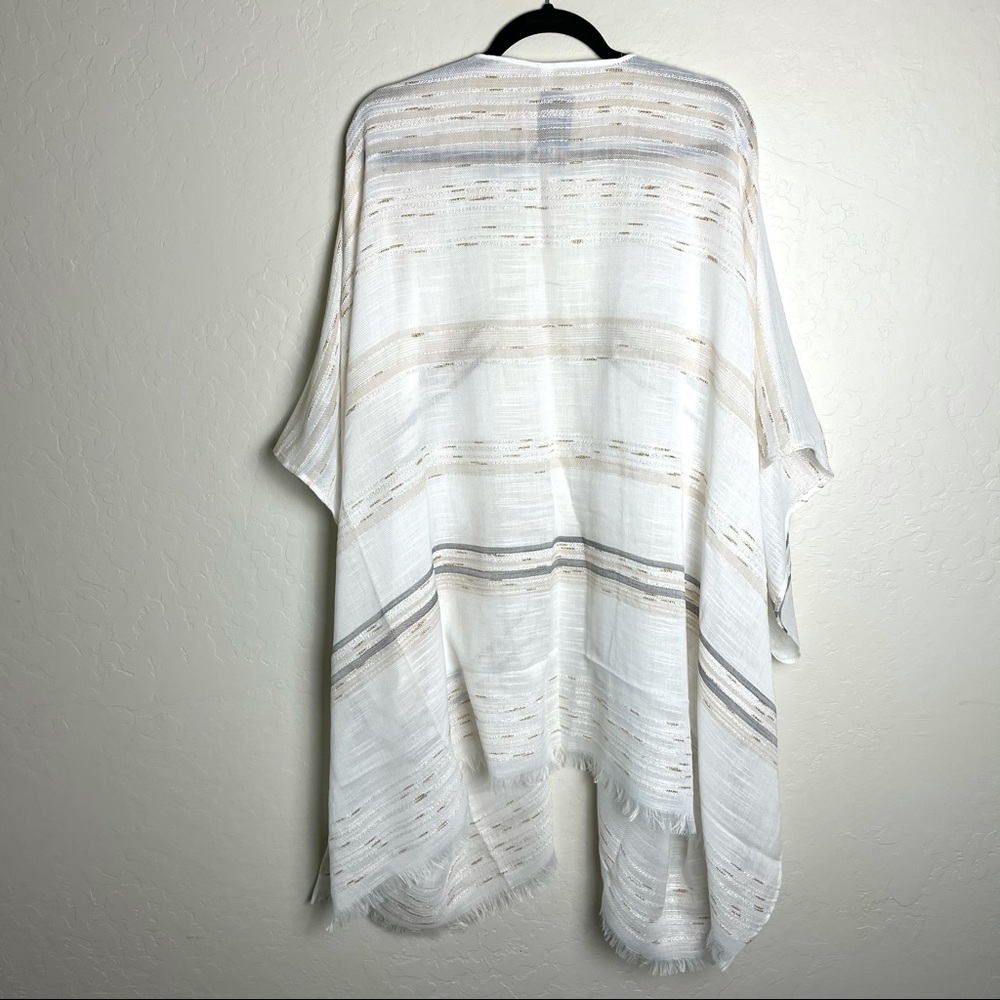 Torrid Ivory Metallic Neutral Stripe Ruana NWT - Picture 9 of 10